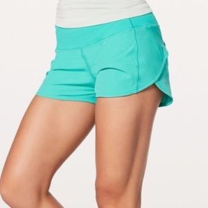 Lululemon Speed Up Shorts 2.5”